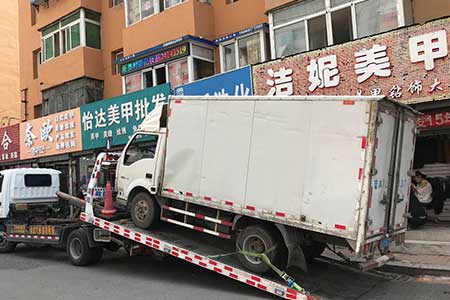 江北观音桥高速24小时拖车救援-高速公路应急拖车救援-流动补胎换胎