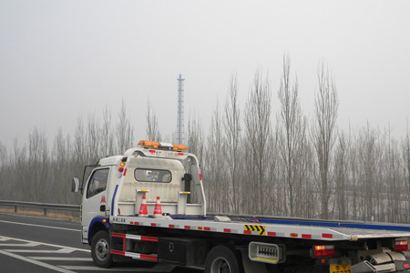 潍坊环城高速S23拖车电话号码|高速救援服务_补轮胎硫化济_高速拖车电话